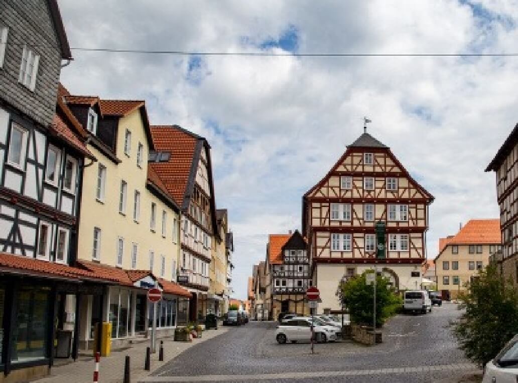 Cover of Approaches to land valuation in the tax system report